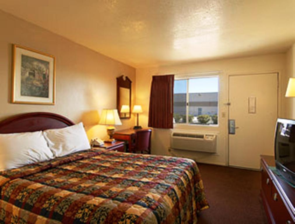 Park Avenue Inn & Suites Victorville Habitación foto
