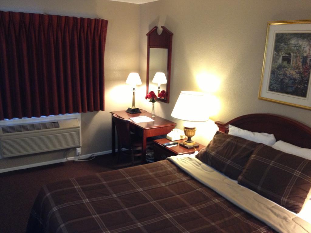 Park Avenue Inn & Suites Victorville Habitación foto